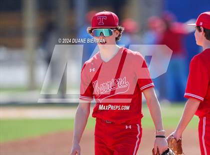 Thumbnail 2 in Lewisburg vs. Thompson photogallery.
