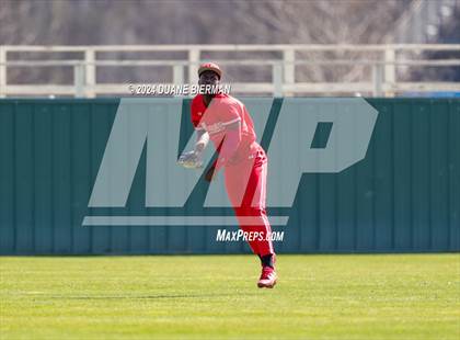 Thumbnail 3 in Lewisburg vs. Thompson photogallery.