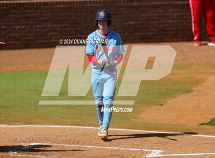Thumbnail 3 in Lewisburg vs. Thompson photogallery.