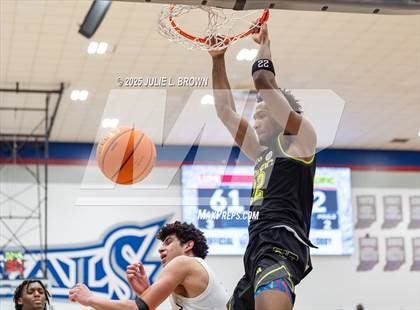 Thumbnail 2 in Prolific Prep vs Long Island Lutheran (Chipotle Nationals Quarterfinal) photogallery.