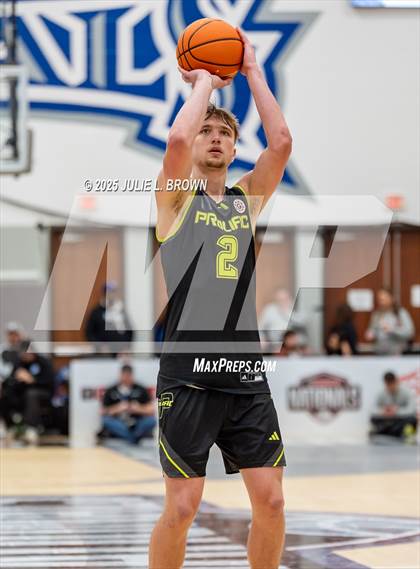 Thumbnail 2 in Prolific Prep vs Long Island Lutheran (Chipotle Nationals Quarterfinal) photogallery.