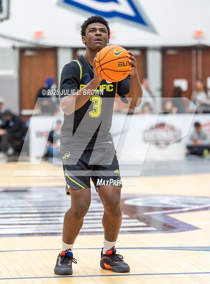 Thumbnail 2 in Prolific Prep vs Long Island Lutheran (Chipotle Nationals Quarterfinal) photogallery.