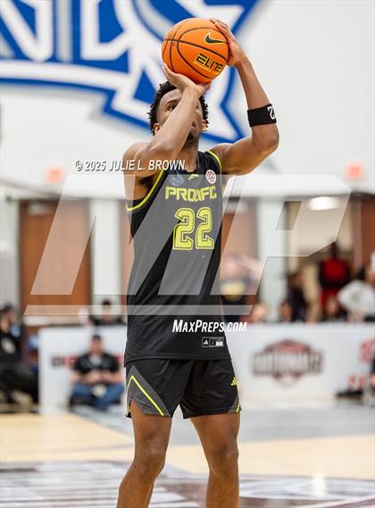 Thumbnail 2 in Prolific Prep vs Long Island Lutheran (Chipotle Nationals Quarterfinal) photogallery.