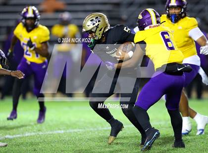 Thumbnail 1 in Lynwood vs. Magnolia photogallery.