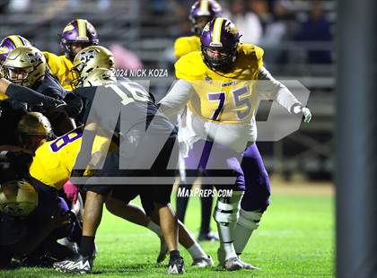 Thumbnail 3 in Lynwood vs. Magnolia photogallery.