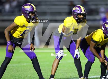 Thumbnail 3 in Lynwood vs. Magnolia photogallery.