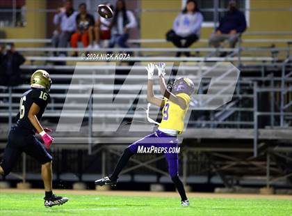 Thumbnail 1 in Lynwood vs. Magnolia photogallery.