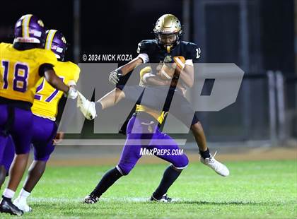 Thumbnail 3 in Lynwood vs. Magnolia photogallery.