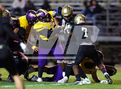 Thumbnail 3 in Lynwood vs. Magnolia photogallery.