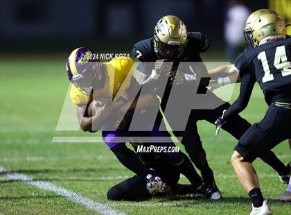 Thumbnail 2 in Lynwood vs. Magnolia photogallery.