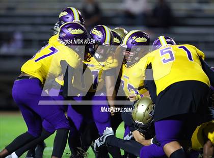 Thumbnail 2 in Lynwood vs. Magnolia photogallery.