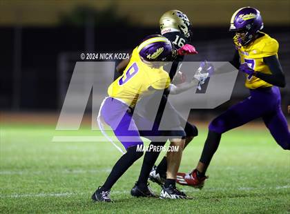 Thumbnail 2 in Lynwood vs. Magnolia photogallery.