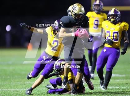 Thumbnail 3 in Lynwood vs. Magnolia photogallery.