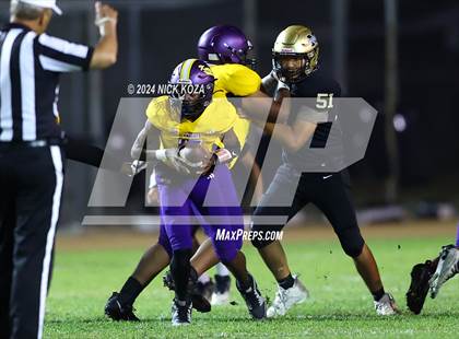 Thumbnail 3 in Lynwood vs. Magnolia photogallery.