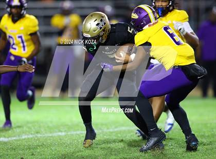 Thumbnail 2 in Lynwood vs. Magnolia photogallery.
