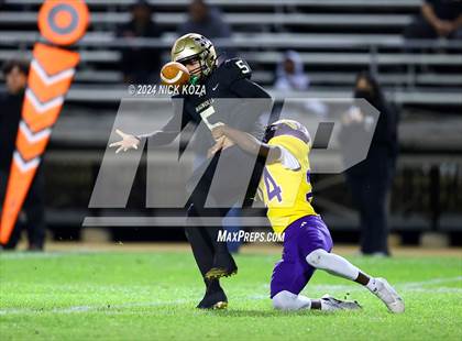 Thumbnail 1 in Lynwood vs. Magnolia photogallery.