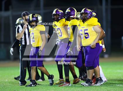 Thumbnail 3 in Lynwood vs. Magnolia photogallery.