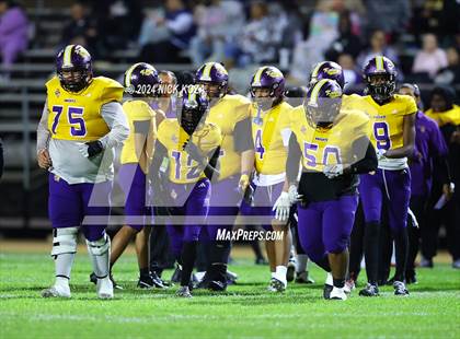 Thumbnail 3 in Lynwood vs. Magnolia photogallery.