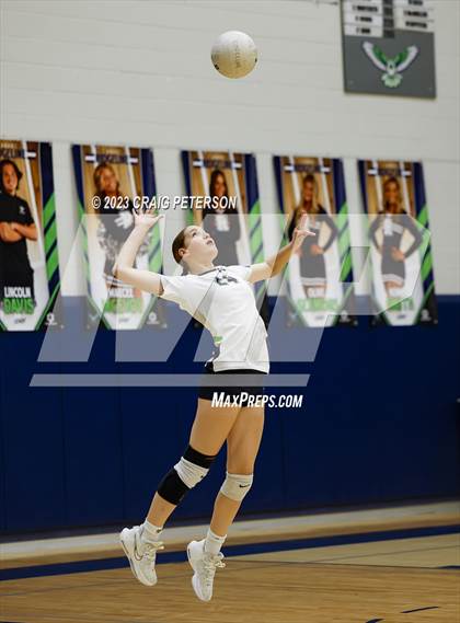 Thumbnail 2 in Logan @ Ridgeline photogallery.