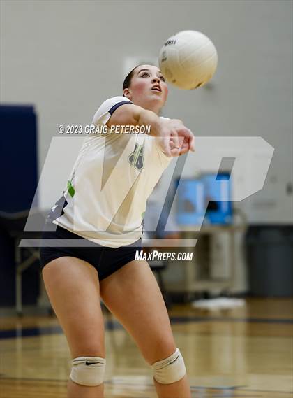 Thumbnail 2 in Logan @ Ridgeline photogallery.
