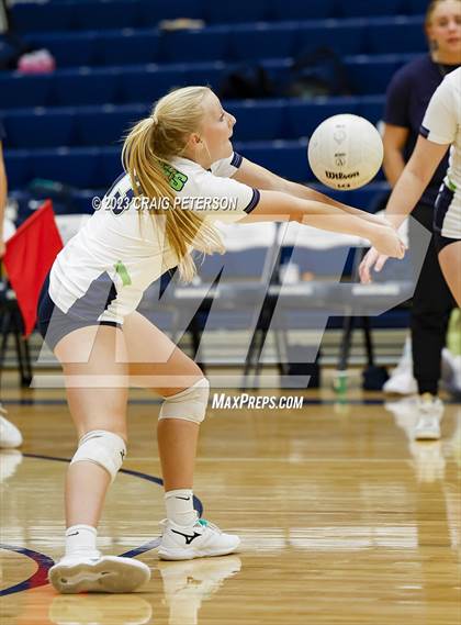 Thumbnail 3 in Logan @ Ridgeline photogallery.