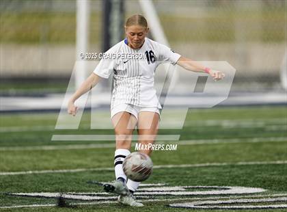 Thumbnail 2 in Ridgeline vs. Timpanogos (UHSAA 4A Second Round) photogallery.