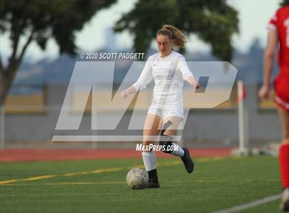 Thumbnail 2 in Mt. Carmel vs. Francis Parker (CIF SDS D2 Final) photogallery.
