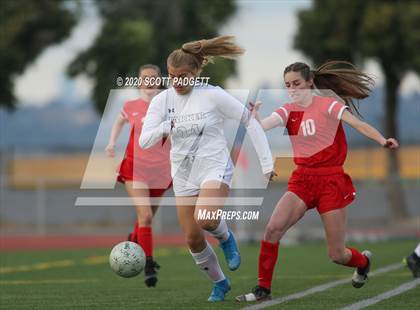 Thumbnail 1 in Mt. Carmel vs. Francis Parker (CIF SDS D2 Final) photogallery.