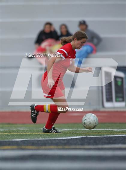 Thumbnail 2 in Mt. Carmel vs. Francis Parker (CIF SDS D2 Final) photogallery.