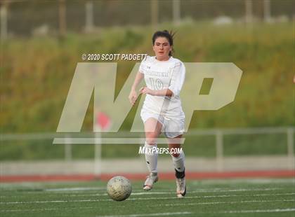 Thumbnail 3 in Mt. Carmel vs. Francis Parker (CIF SDS D2 Final) photogallery.