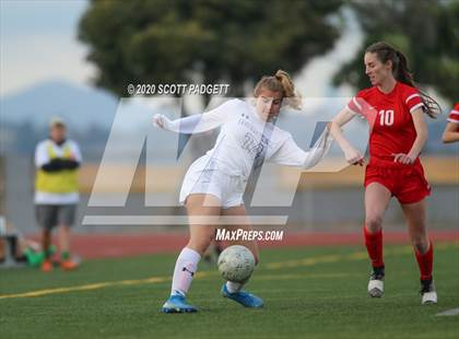 Thumbnail 1 in Mt. Carmel vs. Francis Parker (CIF SDS D2 Final) photogallery.