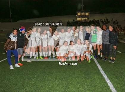 Thumbnail 1 in Mt. Carmel vs. Francis Parker (CIF SDS D2 Final) photogallery.