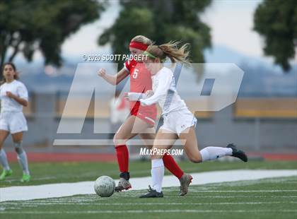 Thumbnail 2 in Mt. Carmel vs. Francis Parker (CIF SDS D2 Final) photogallery.