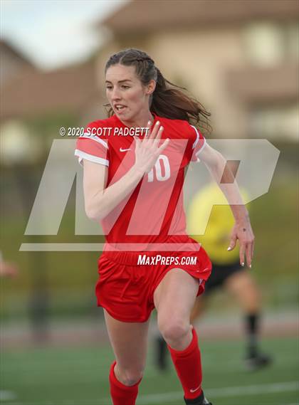 Thumbnail 3 in Mt. Carmel vs. Francis Parker (CIF SDS D2 Final) photogallery.