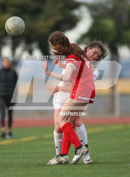 Thumbnail 1 in Mt. Carmel vs. Francis Parker (CIF SDS D2 Final) photogallery.