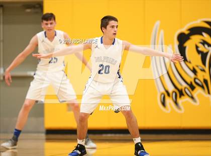 Thumbnail 3 in Calvary Chapel @ Dana Hills (Godinez Grizzly Invitational) photogallery.