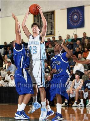 Thumbnail 1 in Oakland @ Bellarmine Prep (CIF NorCal Regional D1 Playoffs) photogallery.