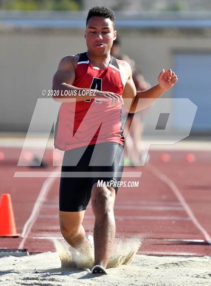 Thumbnail 2 in Alta Loma vs. Colony @ Ayala Tri Meet photogallery.