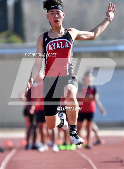 Thumbnail 2 in Alta Loma vs. Colony @ Ayala Tri Meet photogallery.
