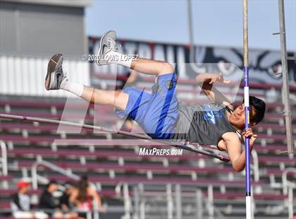 Thumbnail 1 in Alta Loma vs. Colony @ Ayala Tri Meet photogallery.