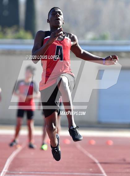 Thumbnail 3 in Alta Loma vs. Colony @ Ayala Tri Meet photogallery.