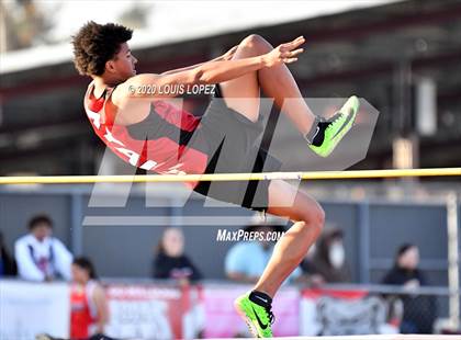 Thumbnail 3 in Alta Loma vs. Colony @ Ayala Tri Meet photogallery.