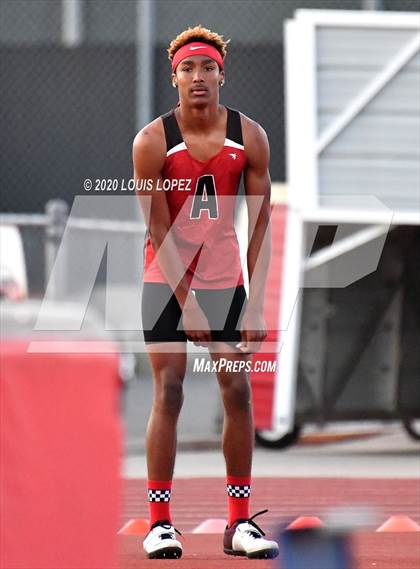 Thumbnail 1 in Alta Loma vs. Colony @ Ayala Tri Meet photogallery.