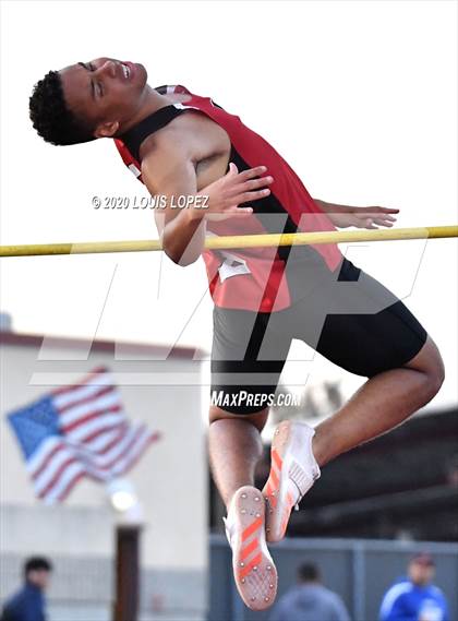 Thumbnail 2 in Alta Loma vs. Colony @ Ayala Tri Meet photogallery.