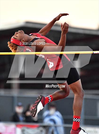 Thumbnail 1 in Alta Loma vs. Colony @ Ayala Tri Meet photogallery.