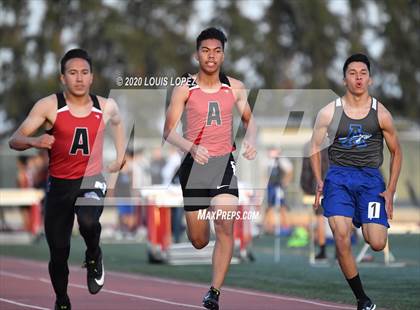 Thumbnail 1 in Alta Loma vs. Colony @ Ayala Tri Meet photogallery.