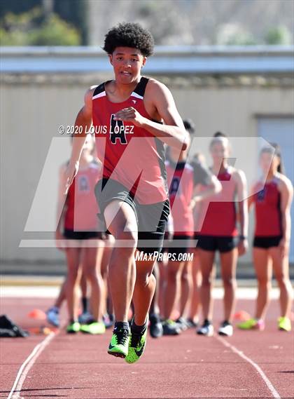 Thumbnail 3 in Alta Loma vs. Colony @ Ayala Tri Meet photogallery.