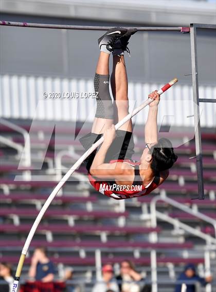 Thumbnail 1 in Alta Loma vs. Colony @ Ayala Tri Meet photogallery.