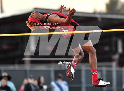 Thumbnail 3 in Alta Loma vs. Colony @ Ayala Tri Meet photogallery.
