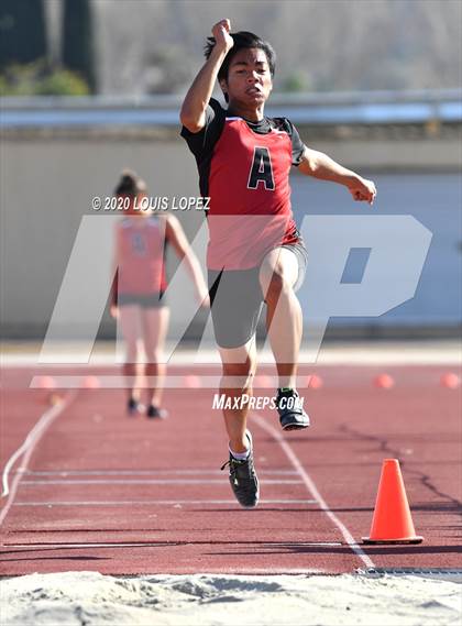 Thumbnail 3 in Alta Loma vs. Colony @ Ayala Tri Meet photogallery.